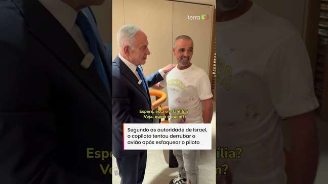 Netanyahu mostra encontro com homem que interveio em ataque de copiloto: 'Grande herói' #shorts