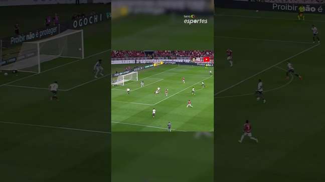 Internacional vence o Corinthians na última partida de Fernando Diniz no comando do Timão
