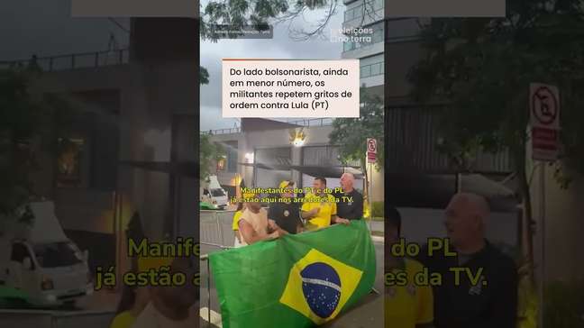 Apoiadores de Lula e Flávio se aglomeram na frente da Band antes de debate; veja #shorts