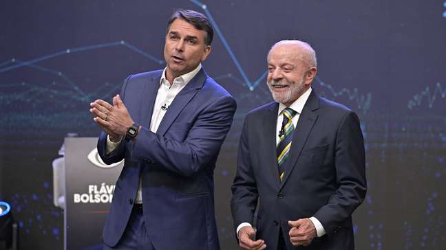 ‘Ficou claro no debate os dois projetos de País’, diz presidente do PT sobre Lula x Flávio