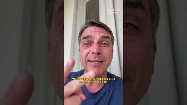 Flávio Bolsonaro nega que acabará com Bolsa Família e explica sua proposta para o programa #shorts