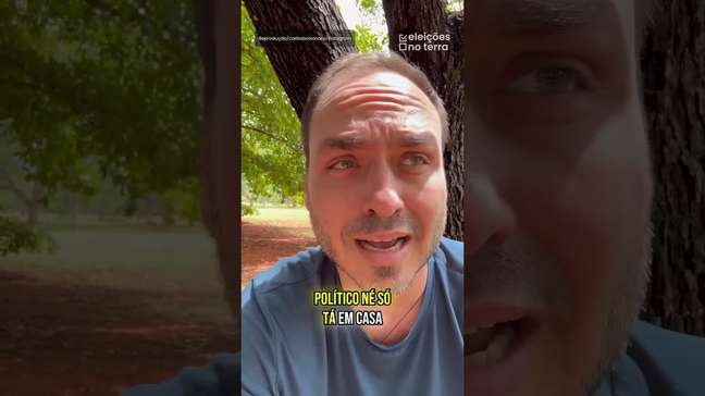 Carlos Bolsonaro visita Jair após fuga de Flávio: 'Desculpa, pai, a gente falhou' #shorts
