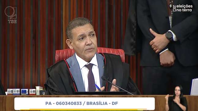 TSE valida arredondamento e confirma cumprimento da cláusula de barreira pela federação PSOL/Rede