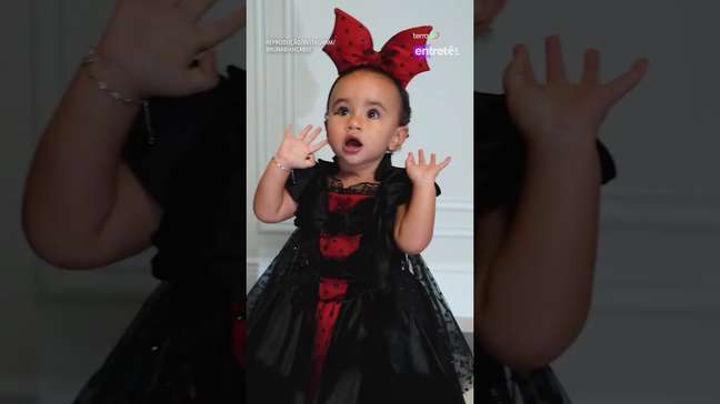 Bruna Biancardi encanta ao mostrar filhas, Mavie e Mel, com fantasias de Halloween