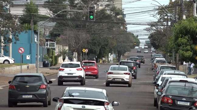 Contrato com empresa especializada deve melhorar sincronização de semáforos em Cascavel