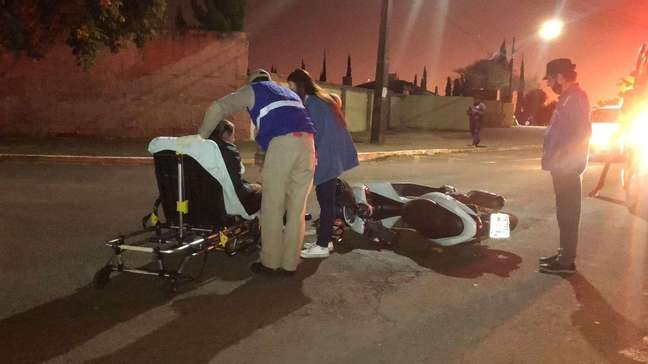 Motociclista fica ferida em acidente de trânsito em Cascavel